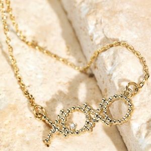 XOXO crystal necklace
